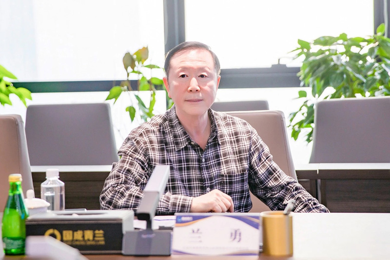 以会促商|秦商百人会领导一行来访国成青兰参观座谈 以会促商|秦商百人会领导一行来访国成青兰参观座谈